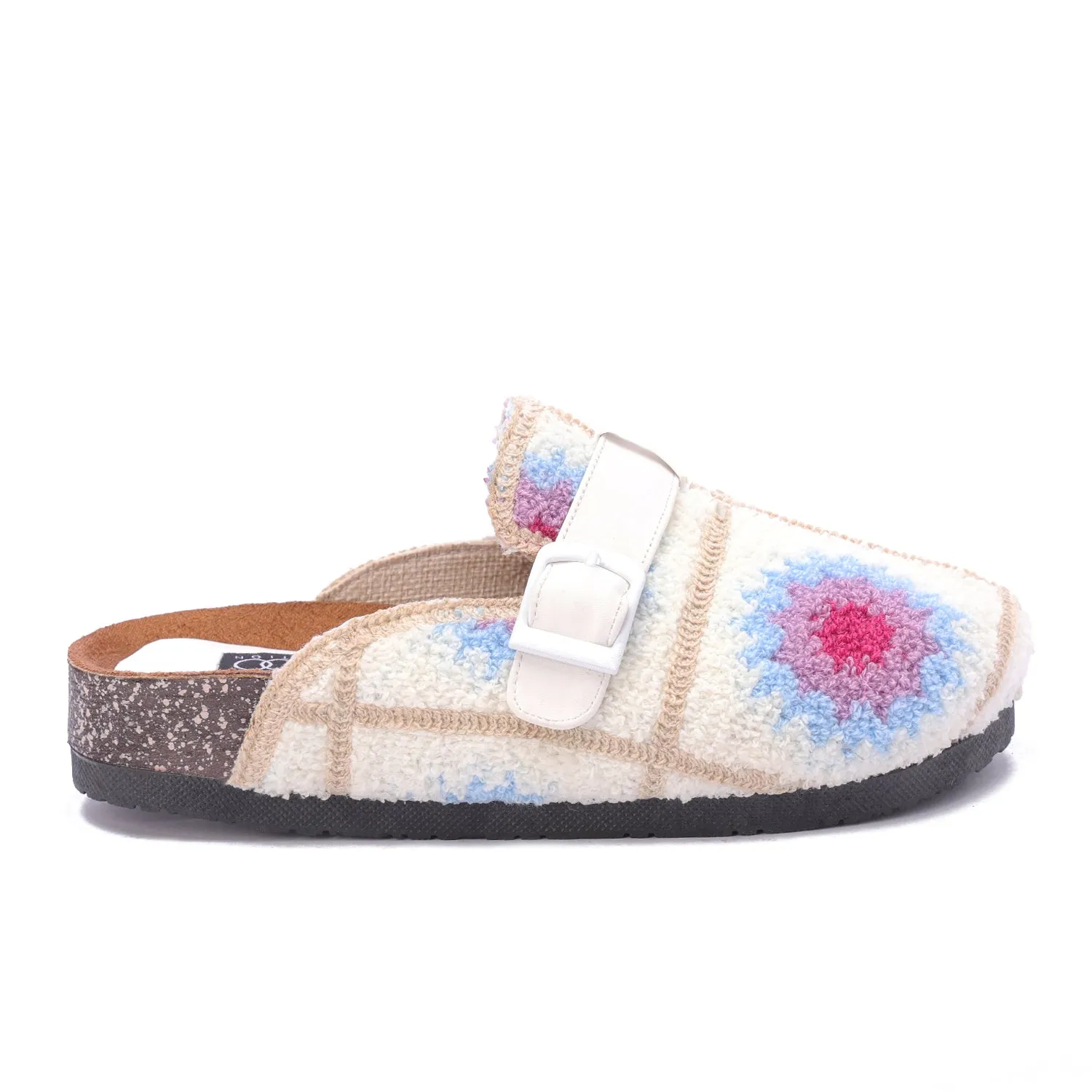 Boho Knit Buckle Clogs-White