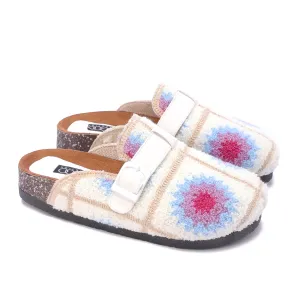 Boho Knit Buckle Clogs-White