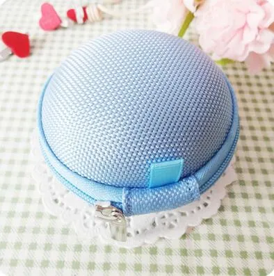 Home Travel Earphone Data Line Dust proof Box Portable Mini USB Cable Organizer